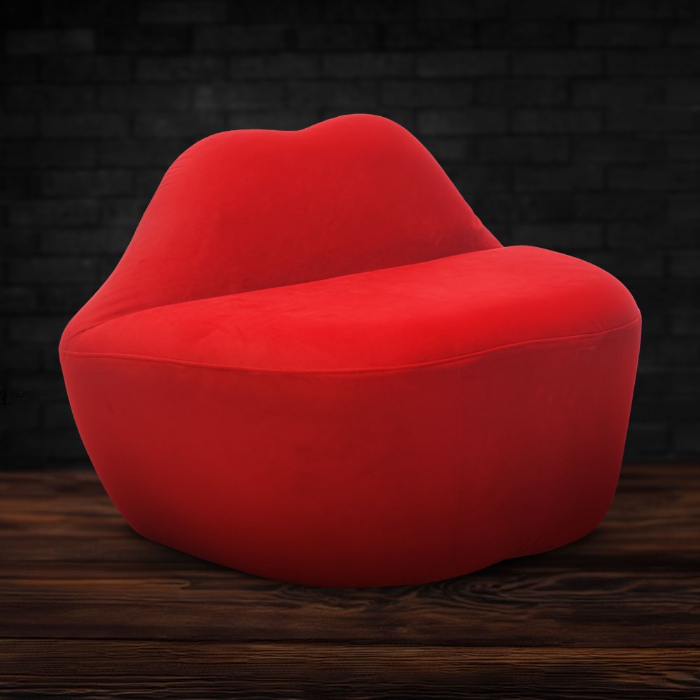 Red Lips Loveseat