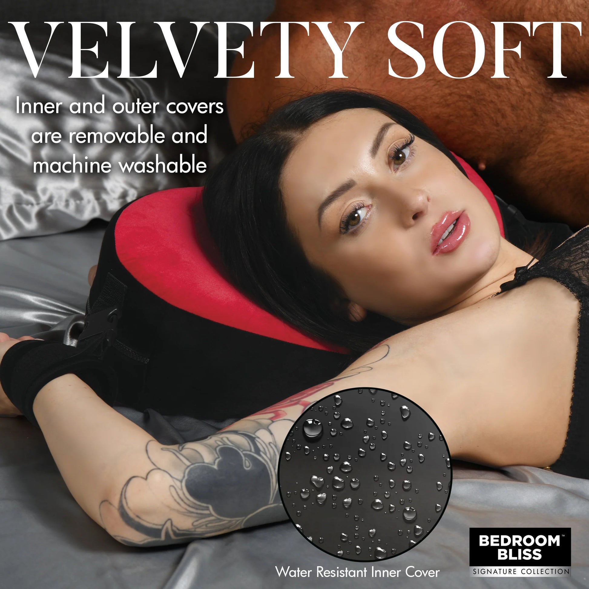 Bondage Love Pillow - Black/red - Not Very Vanilla