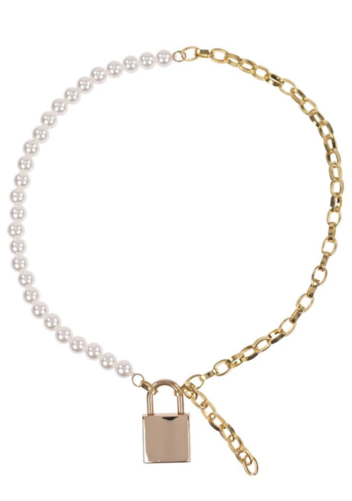 Pearl Day Collar - White/gold - Not Very Vanilla