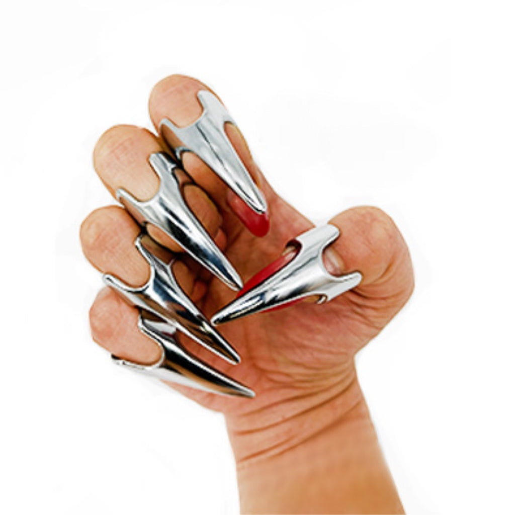 Metal Finger Claws Set - Not Very Vanilla